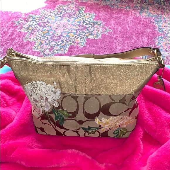 Coach Floral Shoulder Bag🤎 - Picture 2 of 7